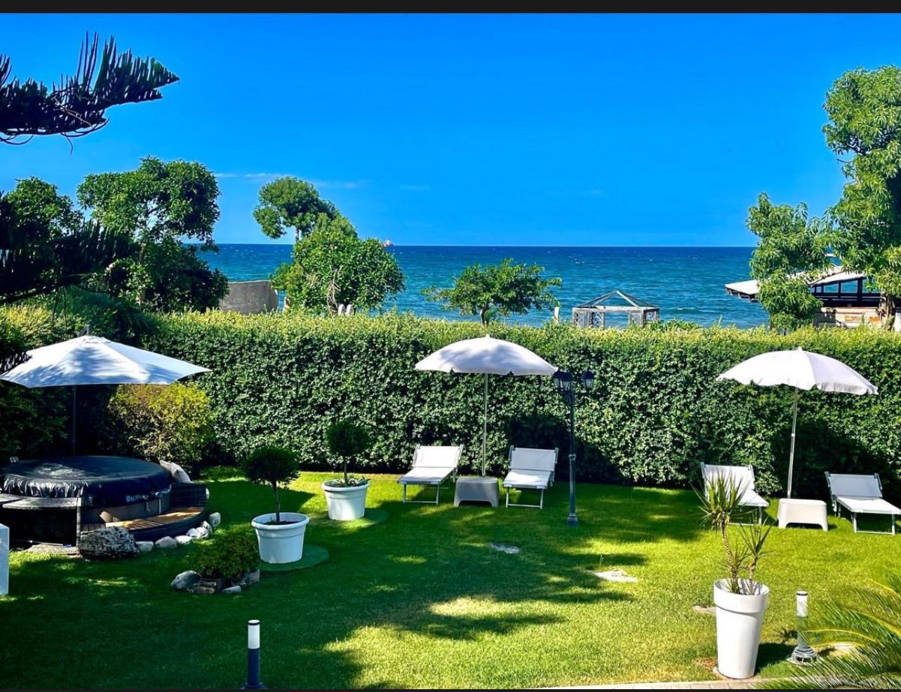 giardino vista mare