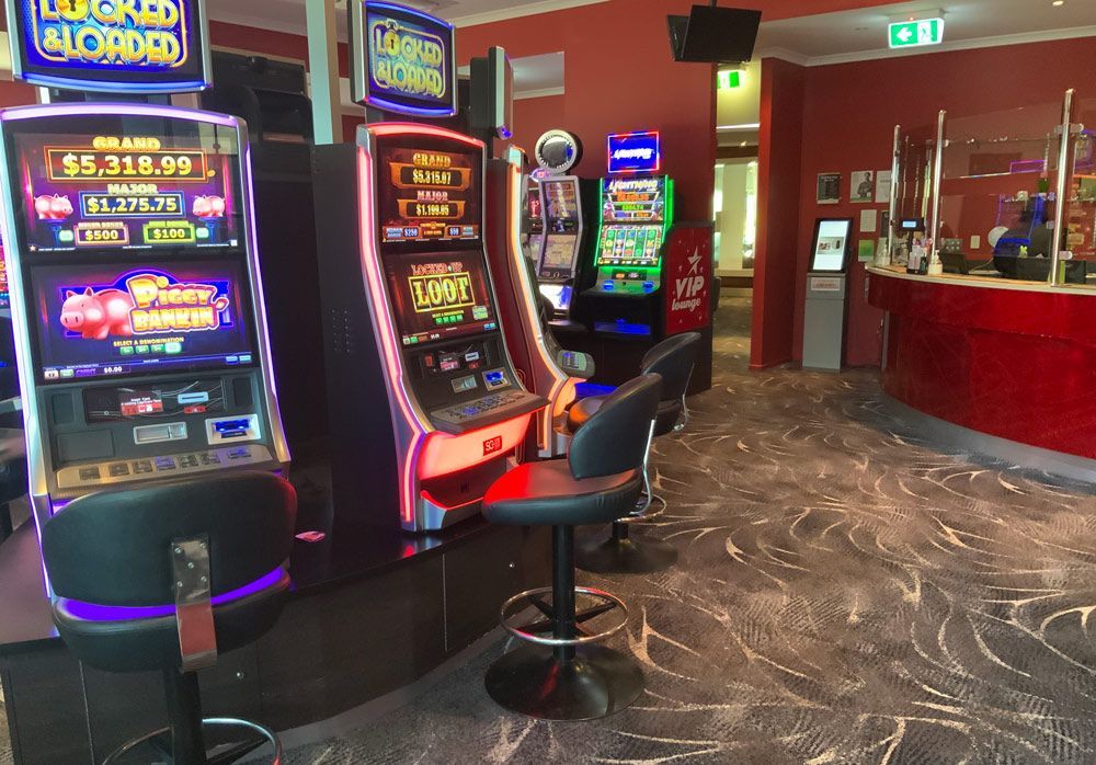 Sports Bar & Gaming Room in Yeppoon Capricorn Tavern