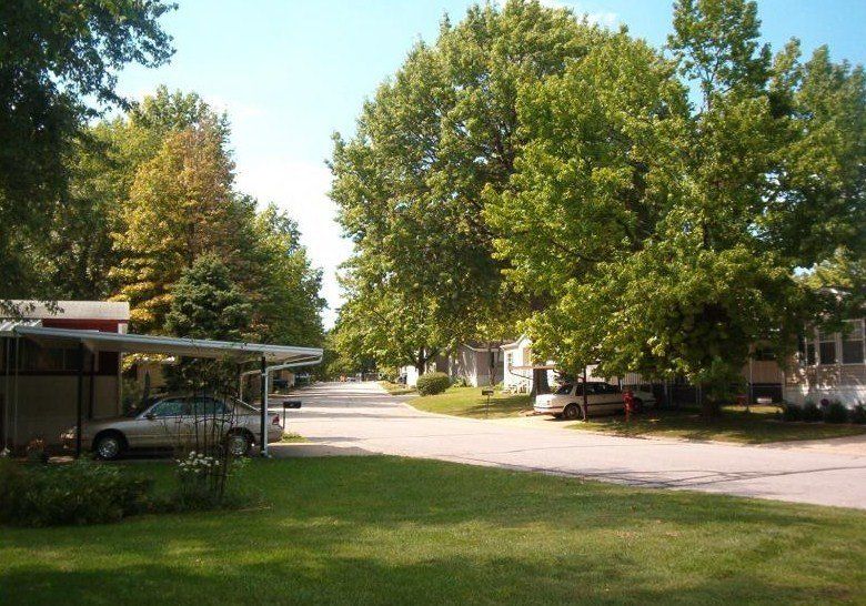 Sunnydale Driveway — Saint Charles, MO — Sunnydale Mobile Home