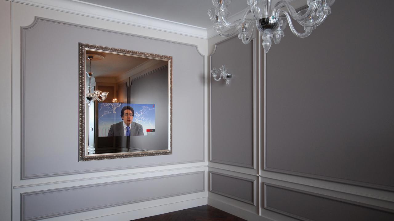 miroir tv réalisation raymura couloir