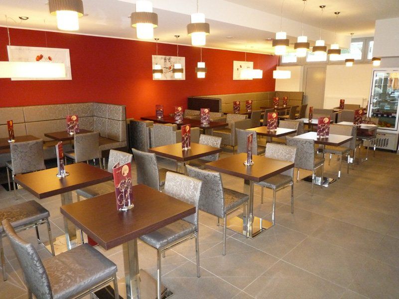 Visione dei tavolini del bar