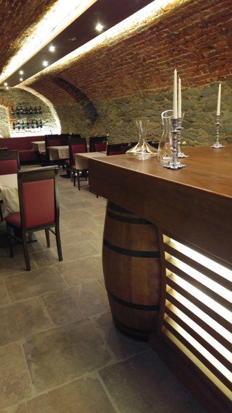 Vista interna del ristorante La Strada