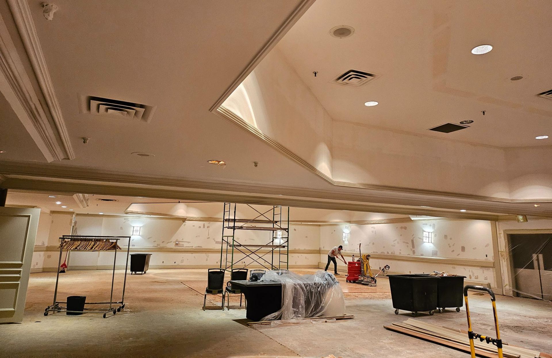 interior delta hotel paint project