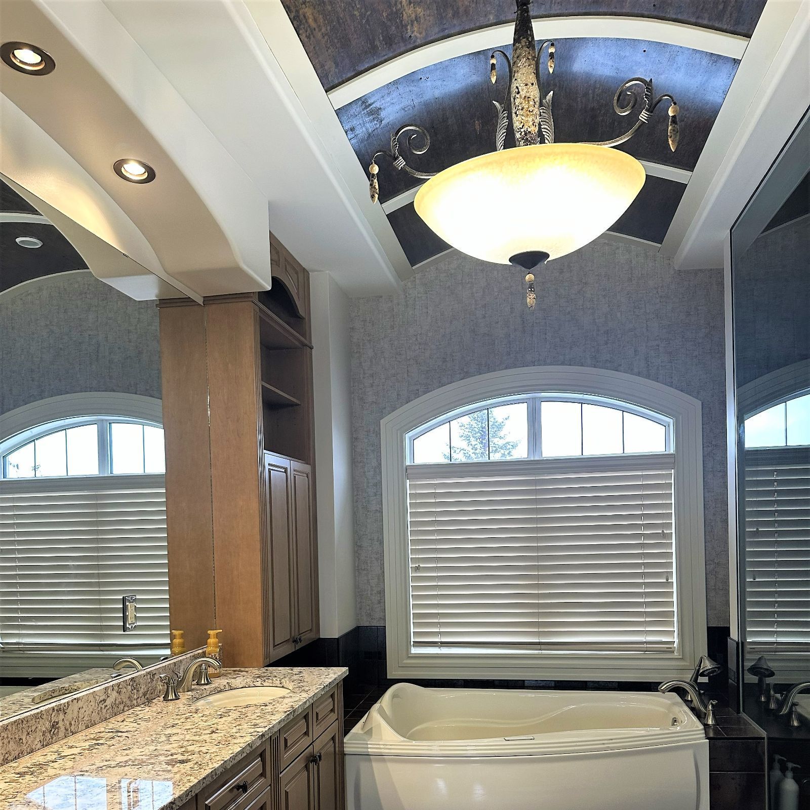 bathroom repaint in Saskatoon home