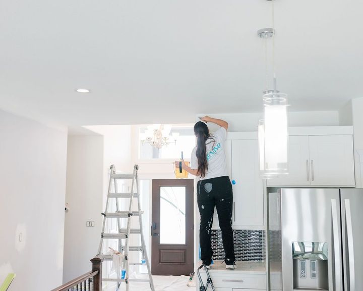 painting a home in Sasktoon