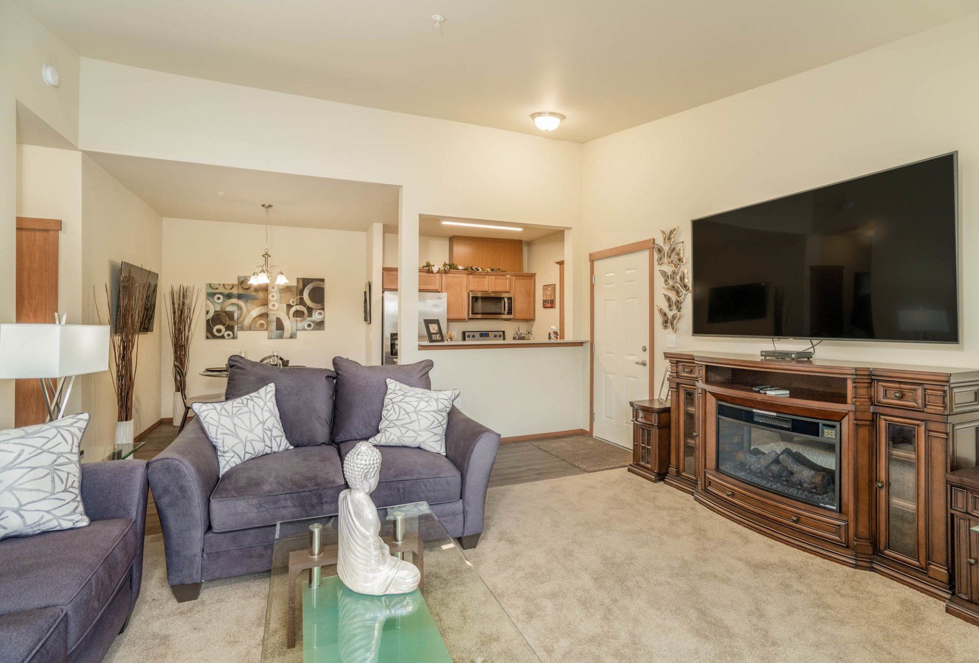 Living Room | Edgewood Heights