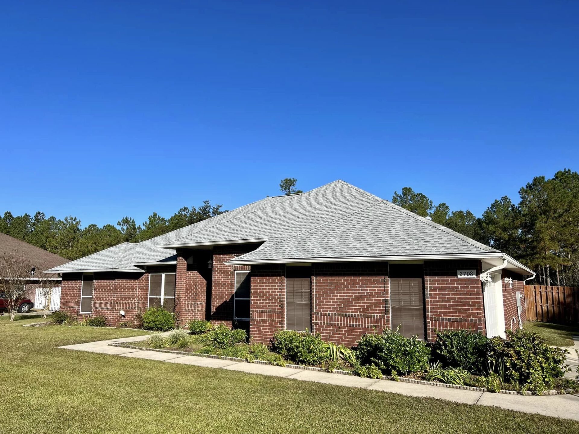 asphalt shingle roof replacement
