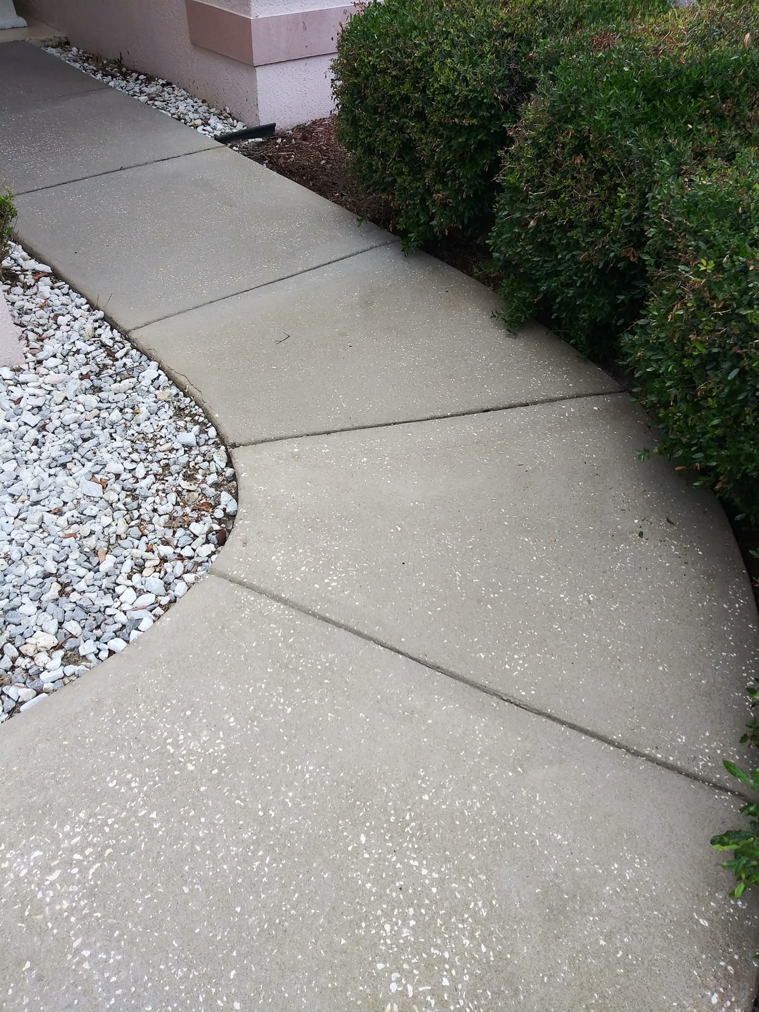 sidewalk pressure washing
