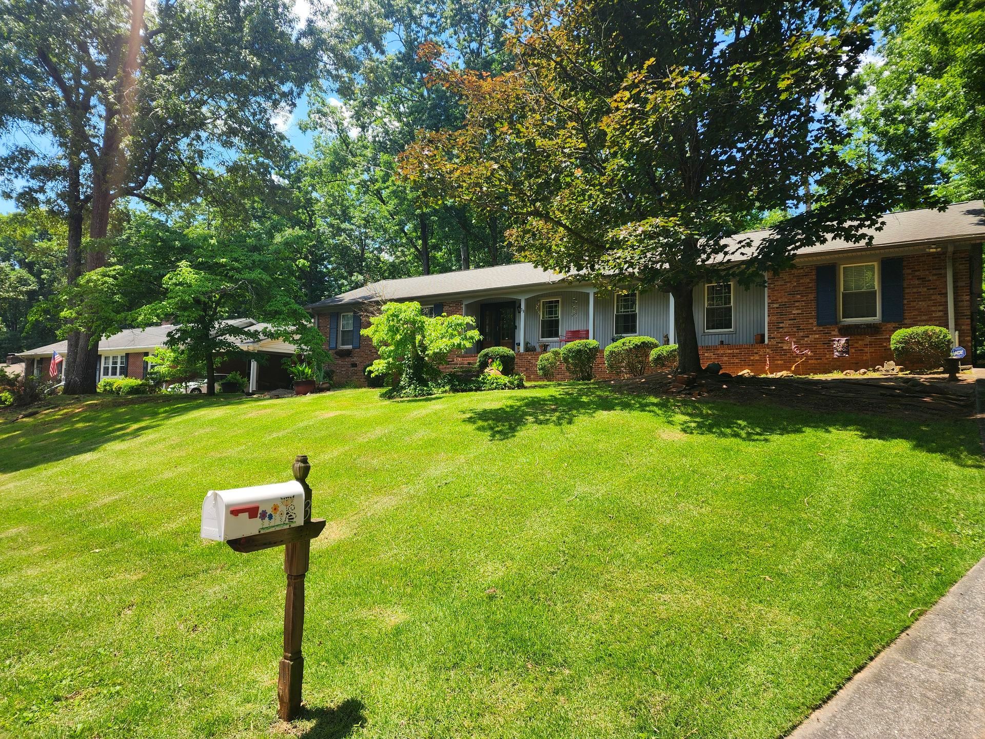 Lawn Mowing and Landscape Maintenance