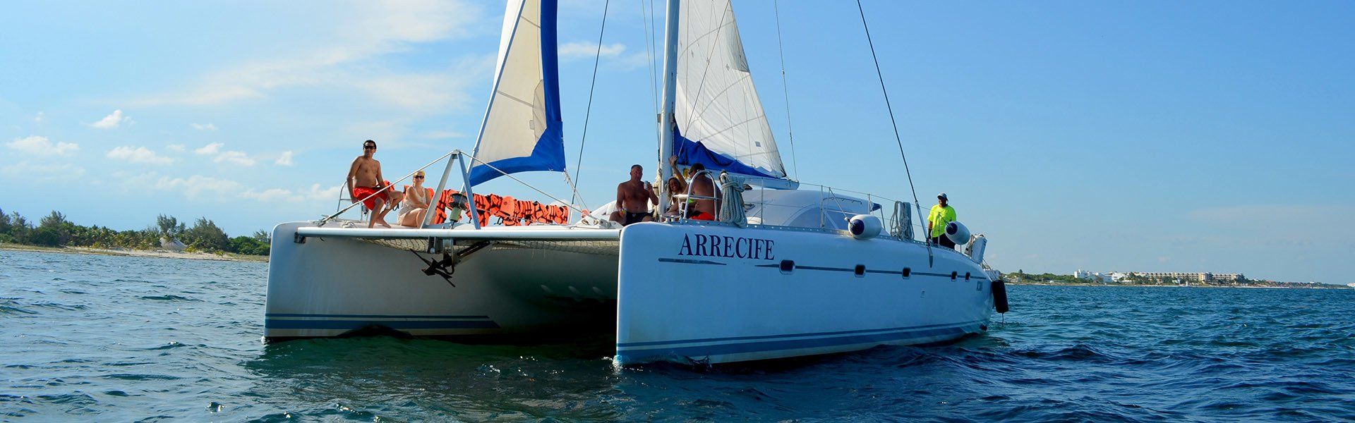 catamaran tours in riviera maya