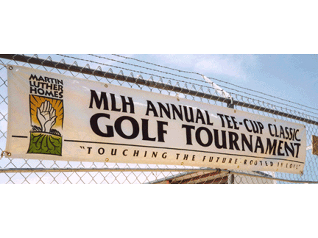 Vinyl banner with grommets