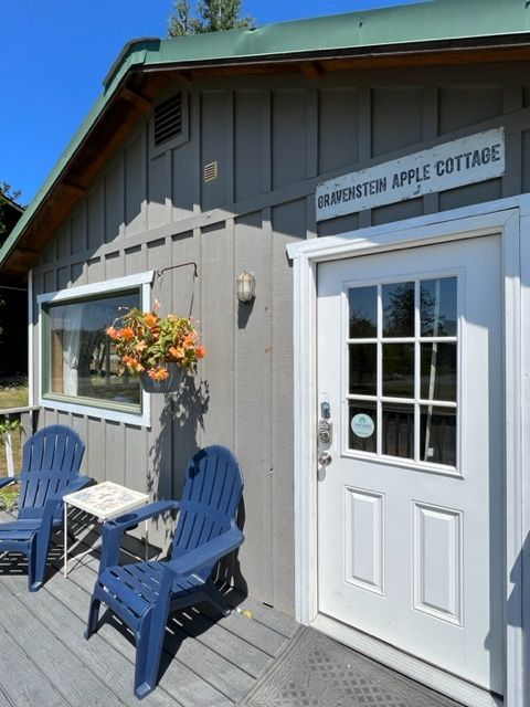 apple cottage