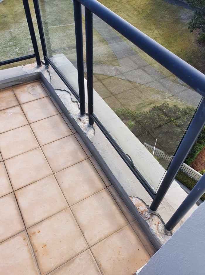 glass railing