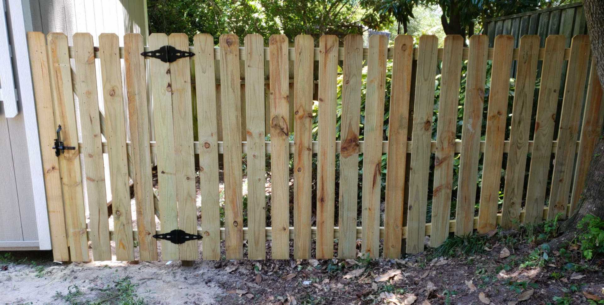 Picket Fence — Wilmington,  NC — J & J Fence
