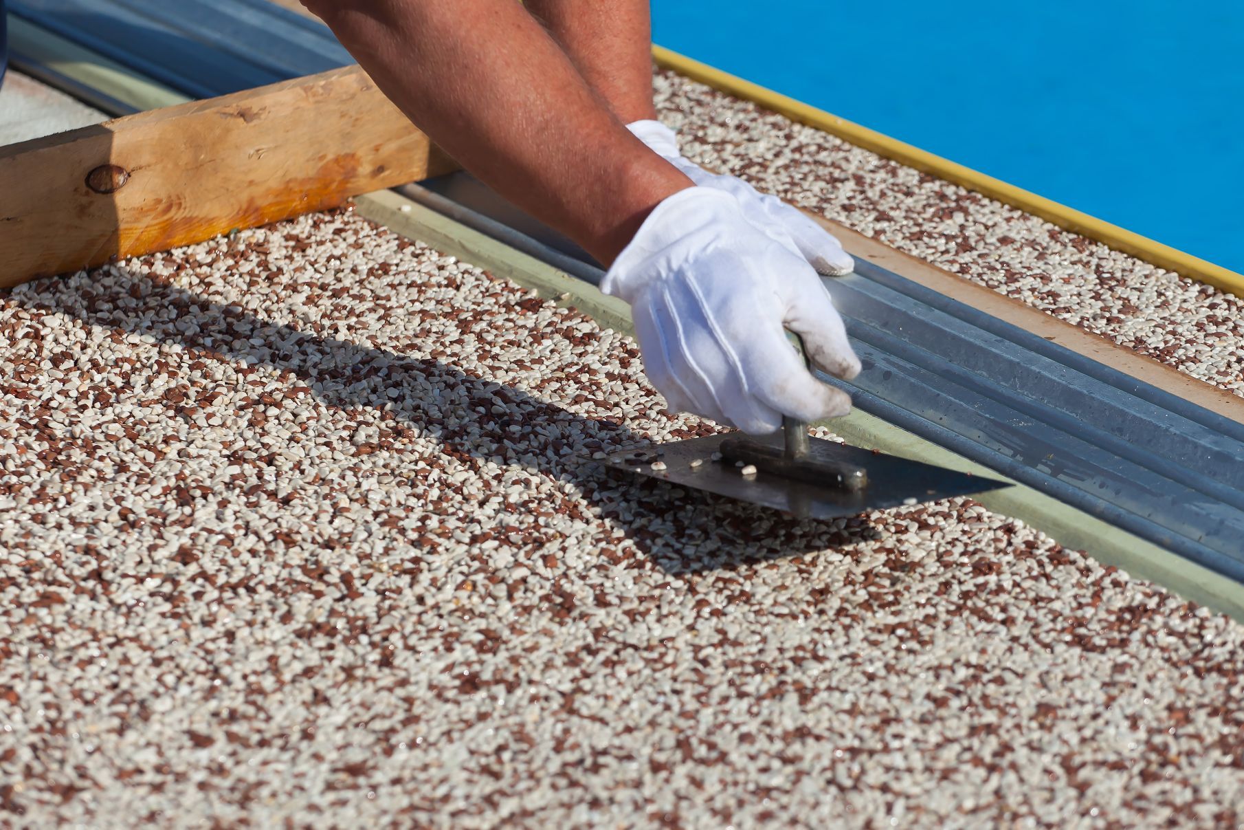 posa di pavimenti in granito