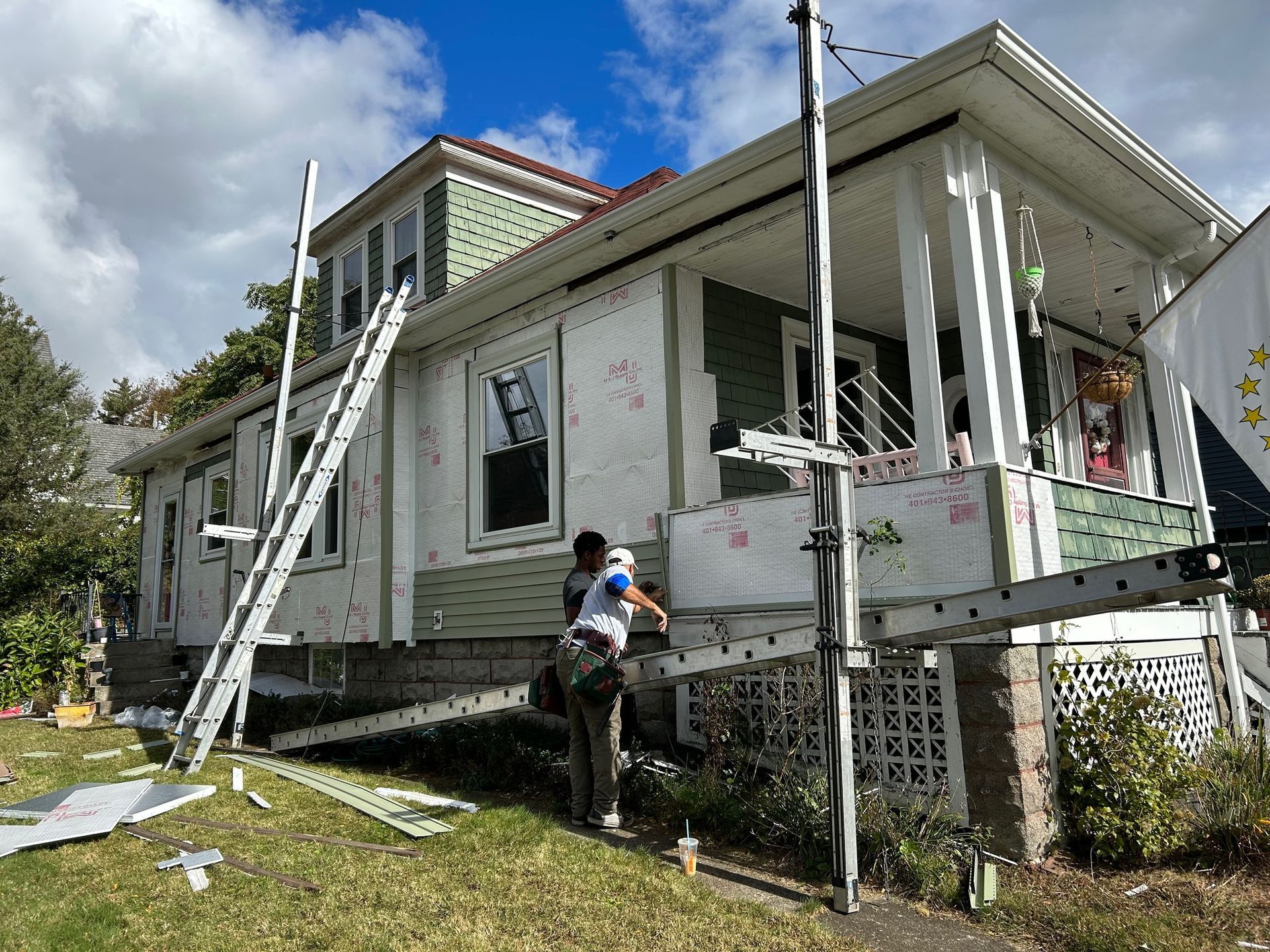 South Kingstown roofing team installing shingle roofing