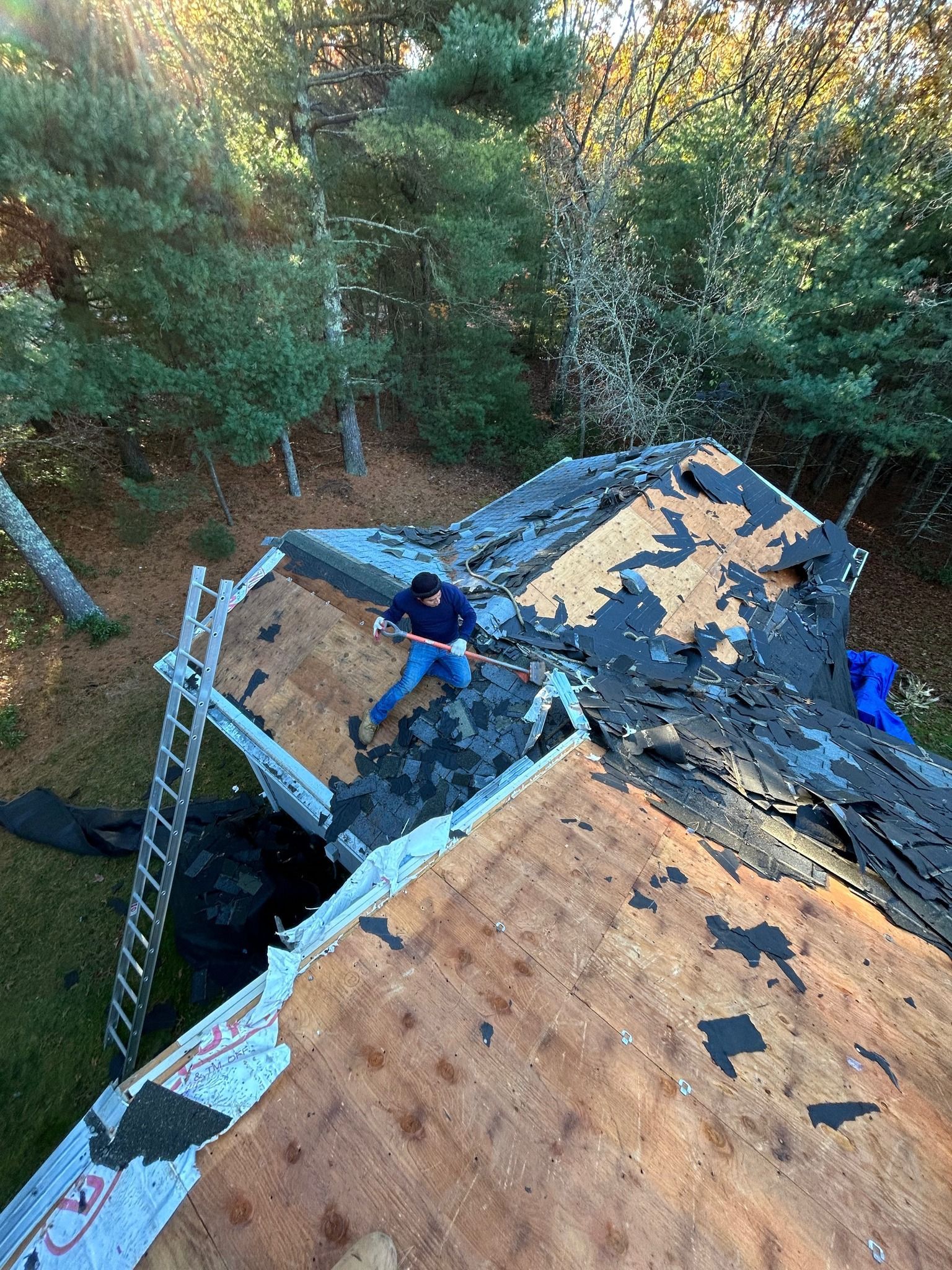 Installation of new roof in South Kingstown