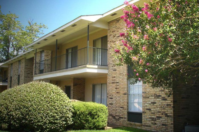 Exterior of Trafalgar Apartments