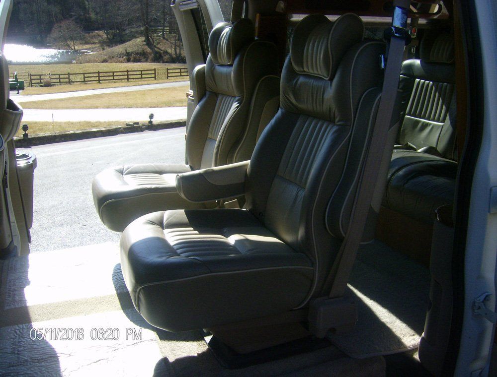 2005 Chevrolet Van Car Seats — Boones Mill, VA — FSI Auto Sales