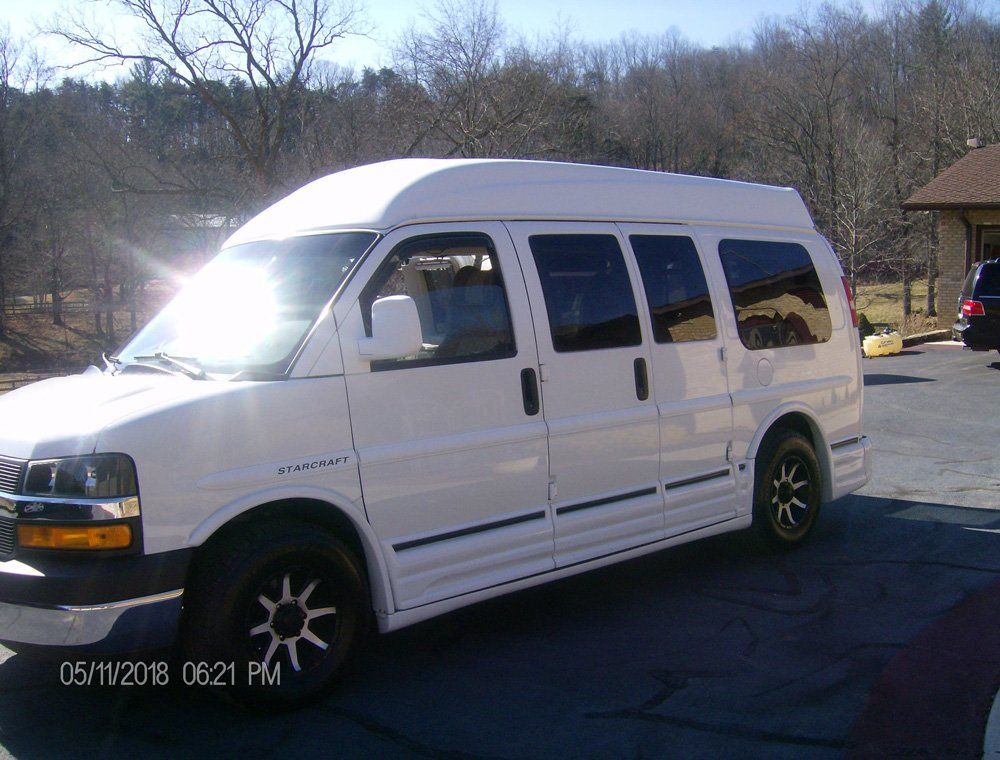 2005 Chevrolet White Van — Boones Mill, VA — FSI Auto Sales