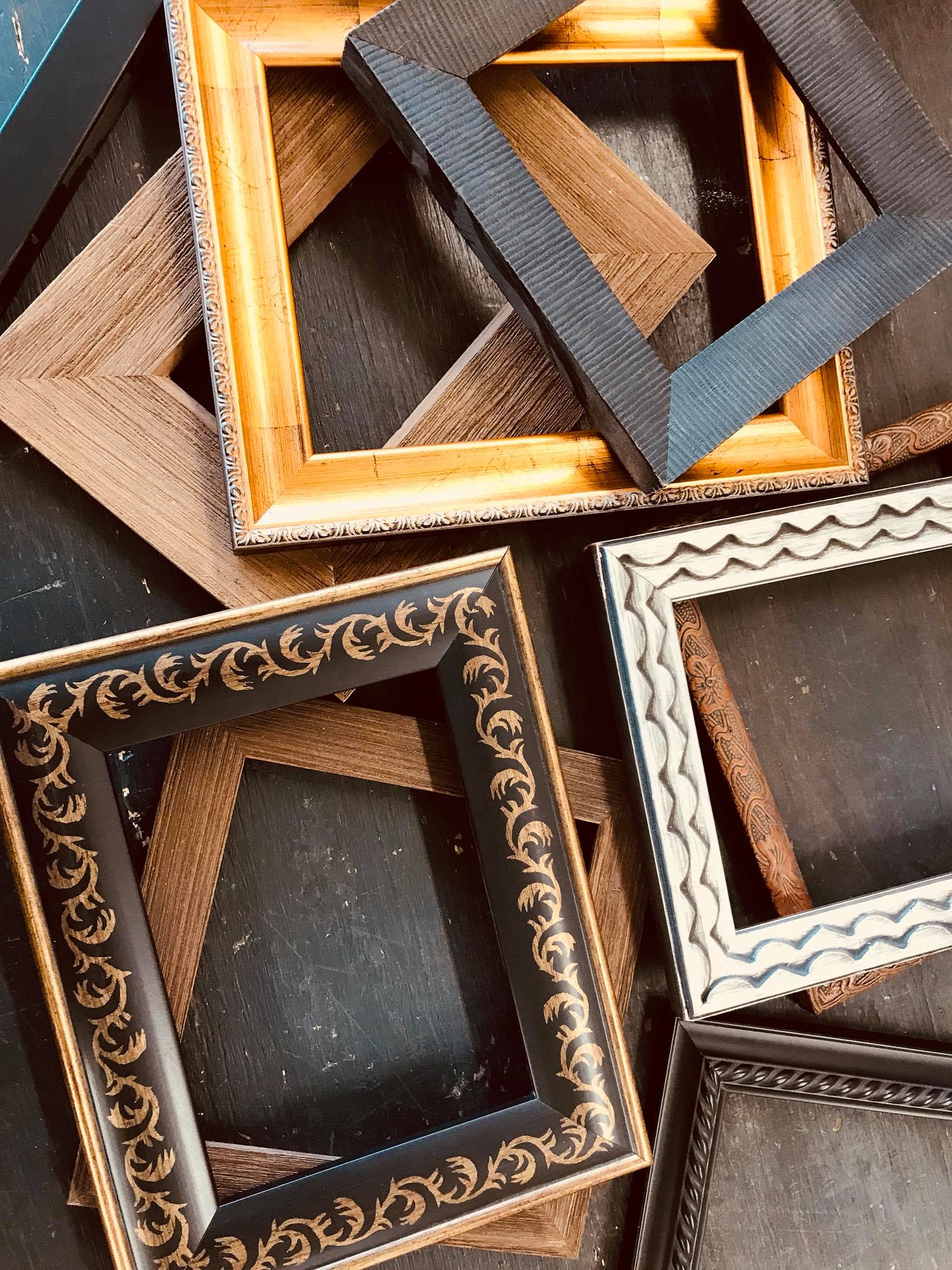 custom picture frames