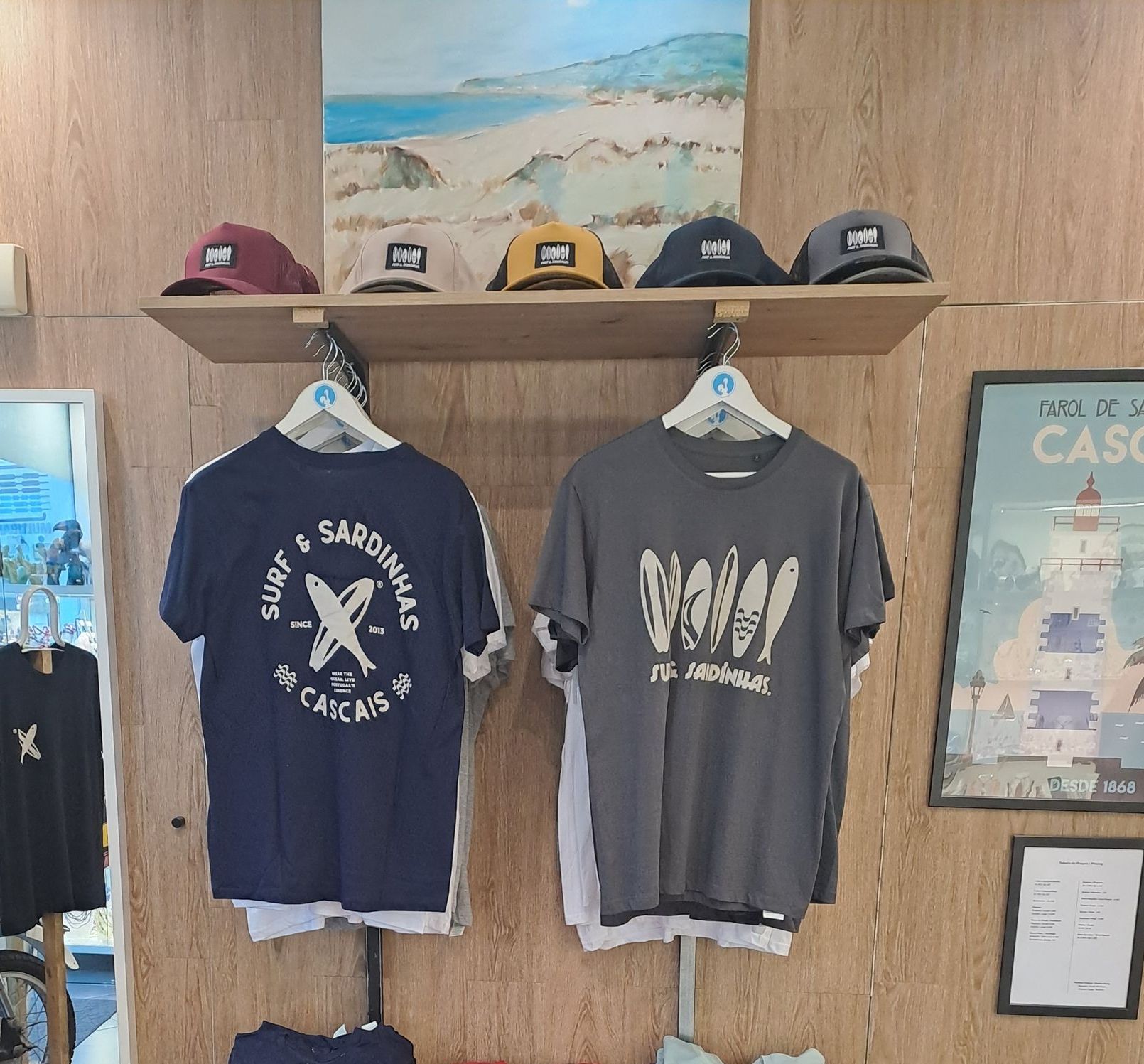 Surf & Sardinhas Organic surfwear tshirts in Cascais