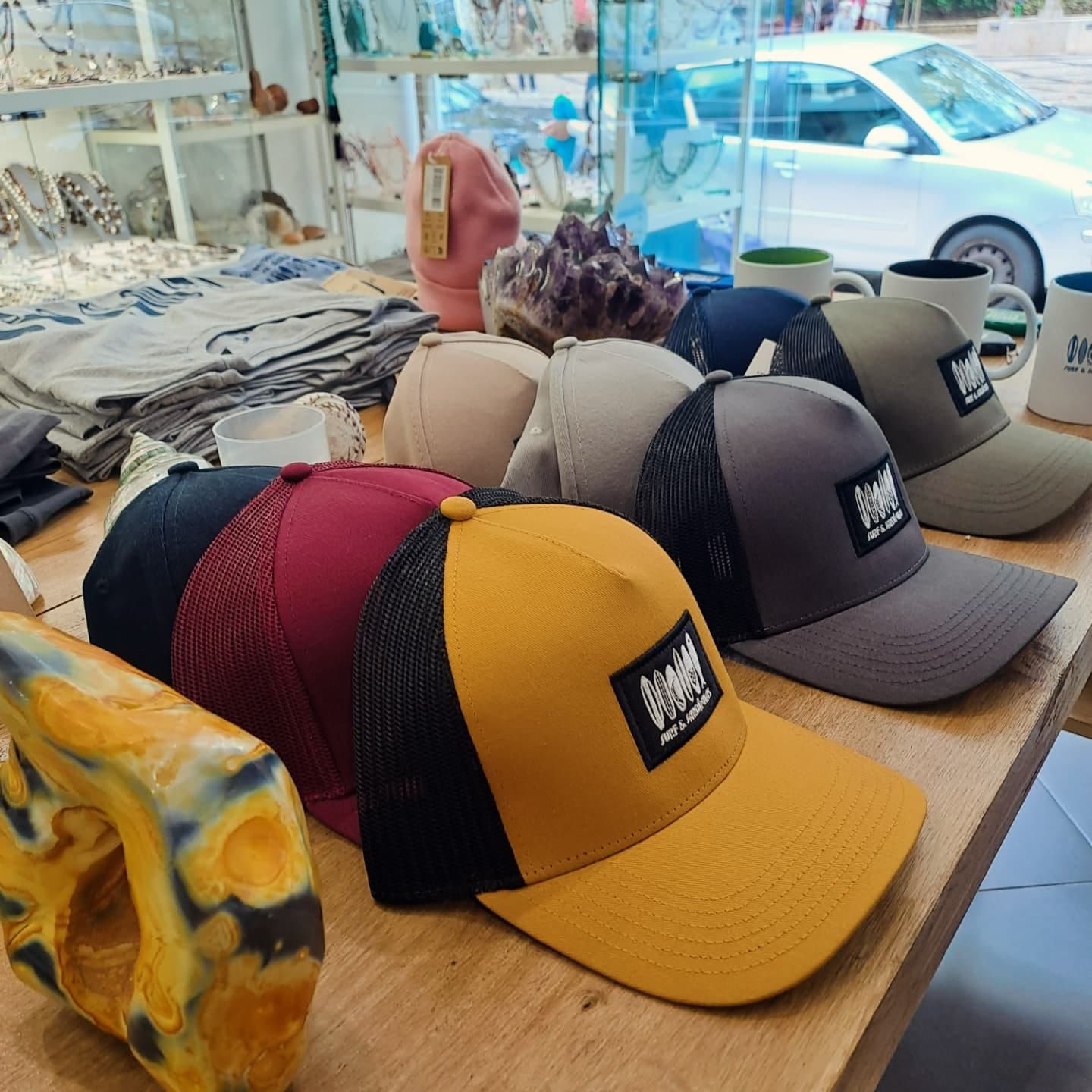 Surf & Sardinhas Baseball caps & Truck caps in Cascais