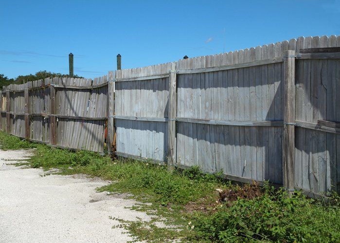 Fence Repair Needed in Burlington, NC