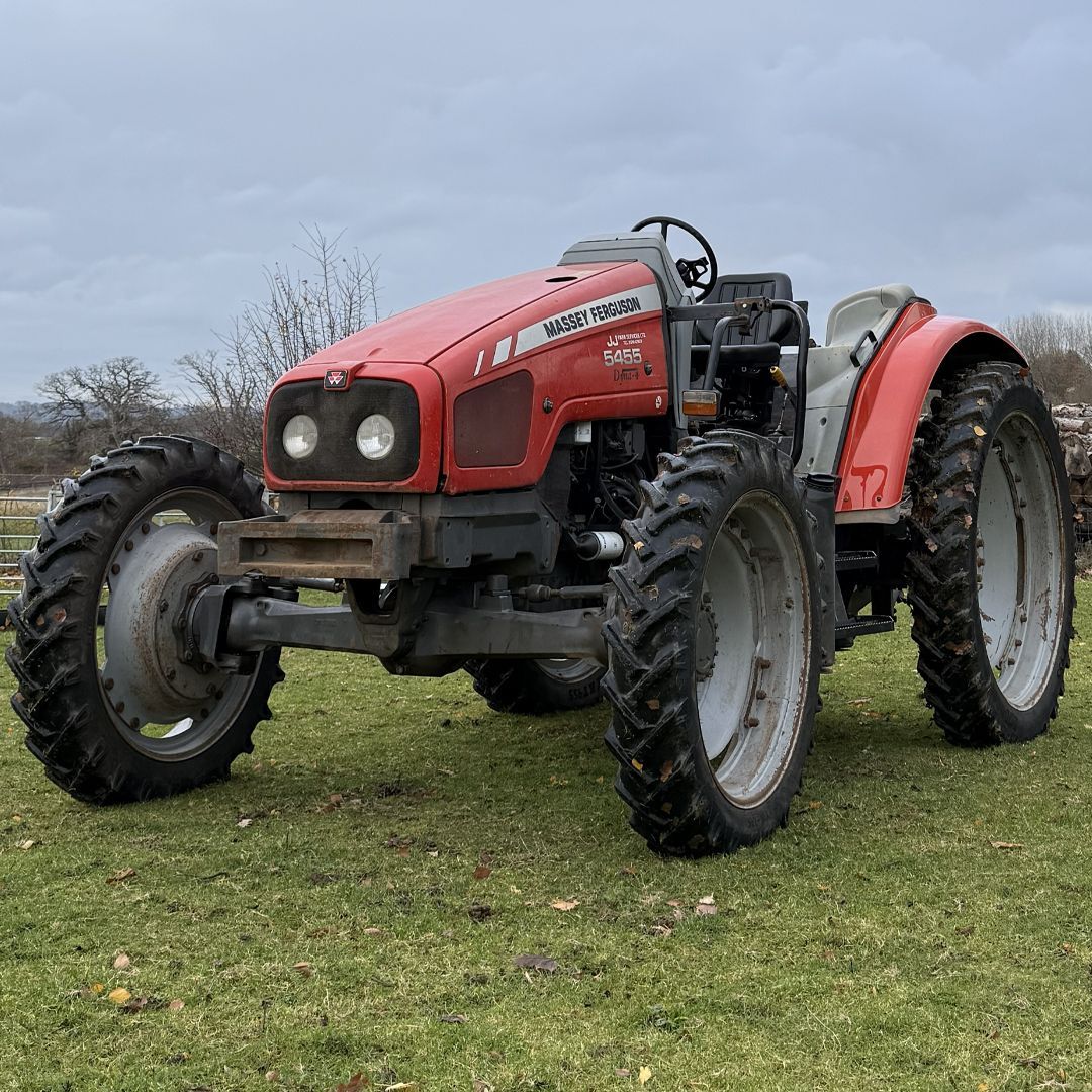 Massey Ferguson 5455