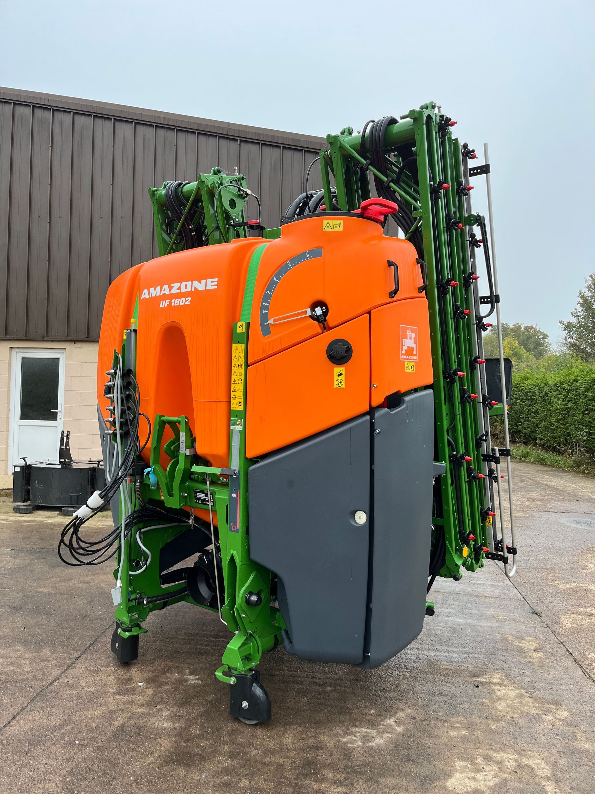 Amazone UF1602