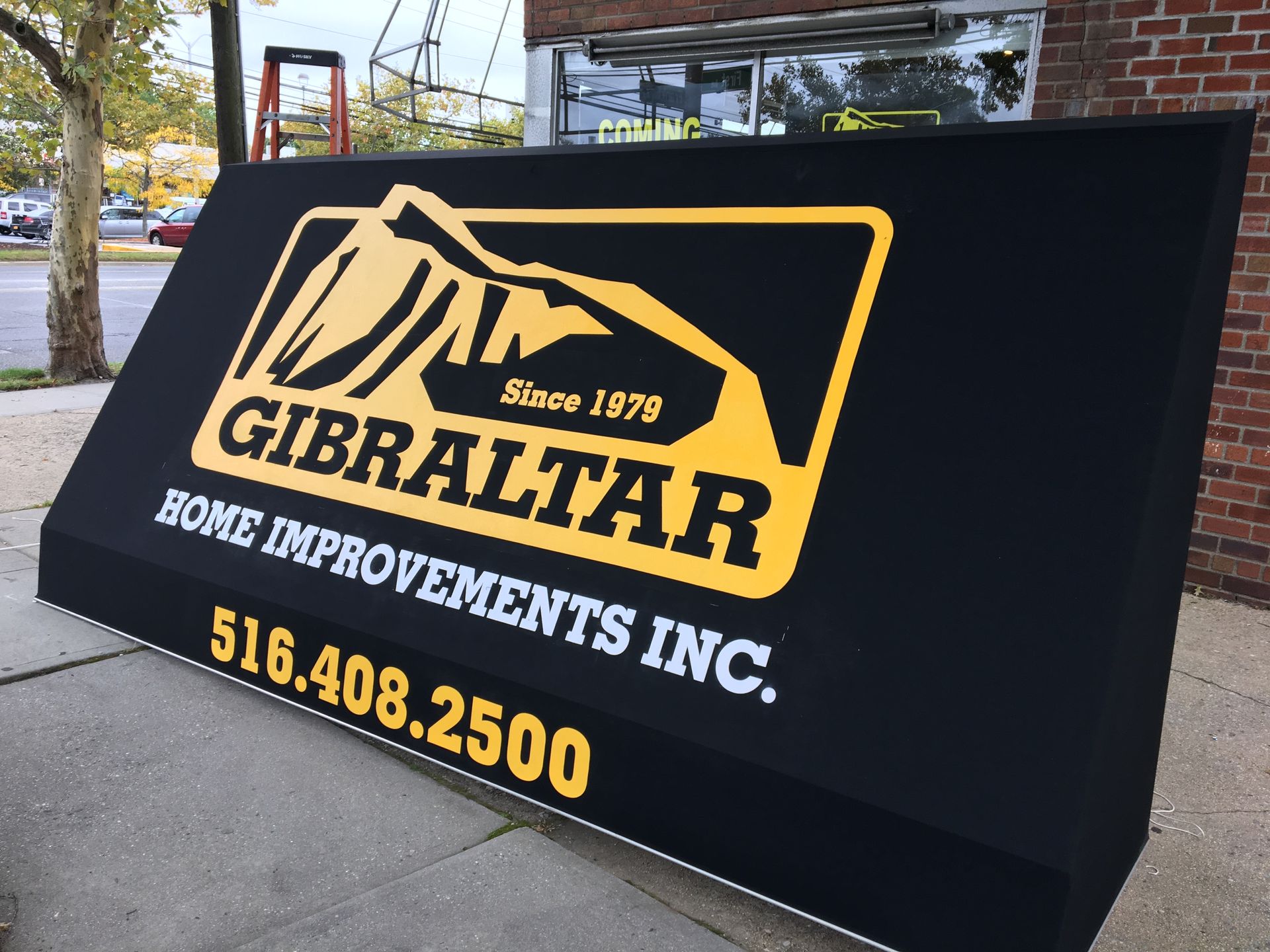 storefront business awning in franklin sqaure
