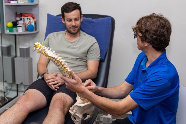 Strapping :: Wamberal Physiotherapy