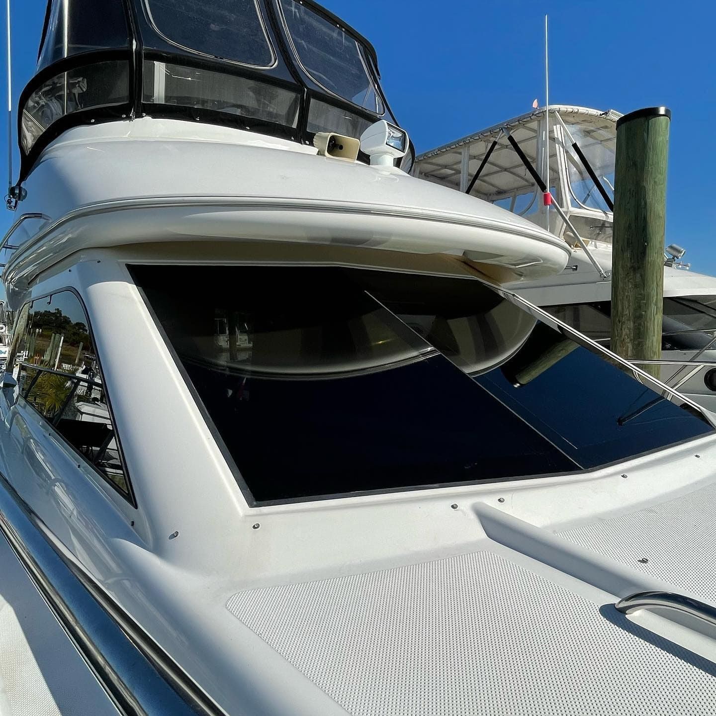 Benefits of Marine Window Tinting