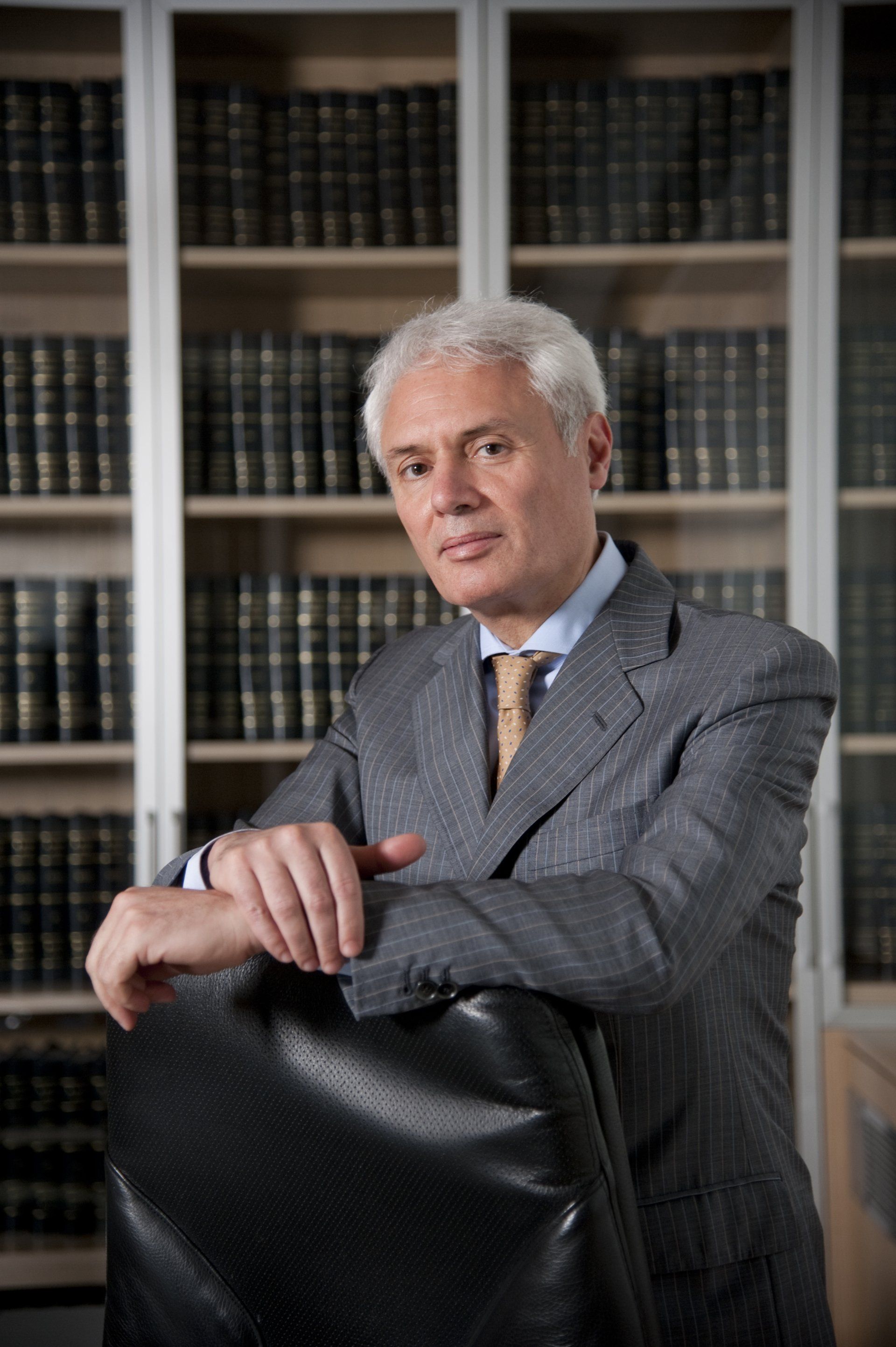 notaio-antonino-vacirca-reggio-emilia