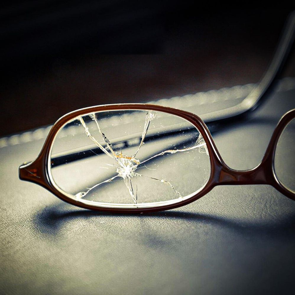 Riparazione occhiali