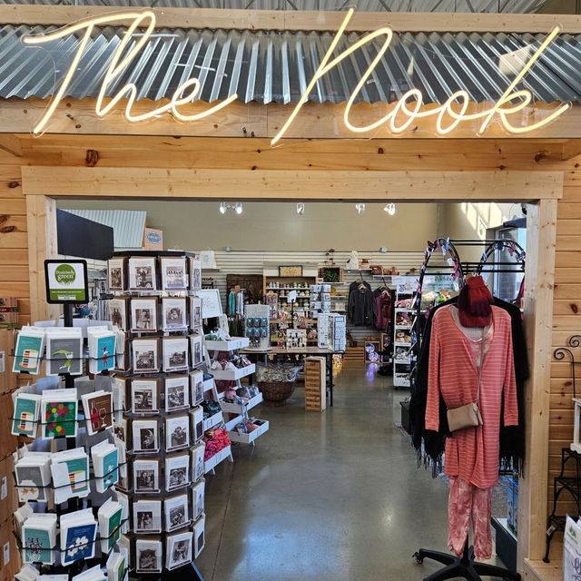 Local Community Guide - Main Street Wooster