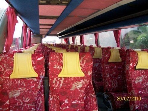 Sedili interni di un autobus gran turismo