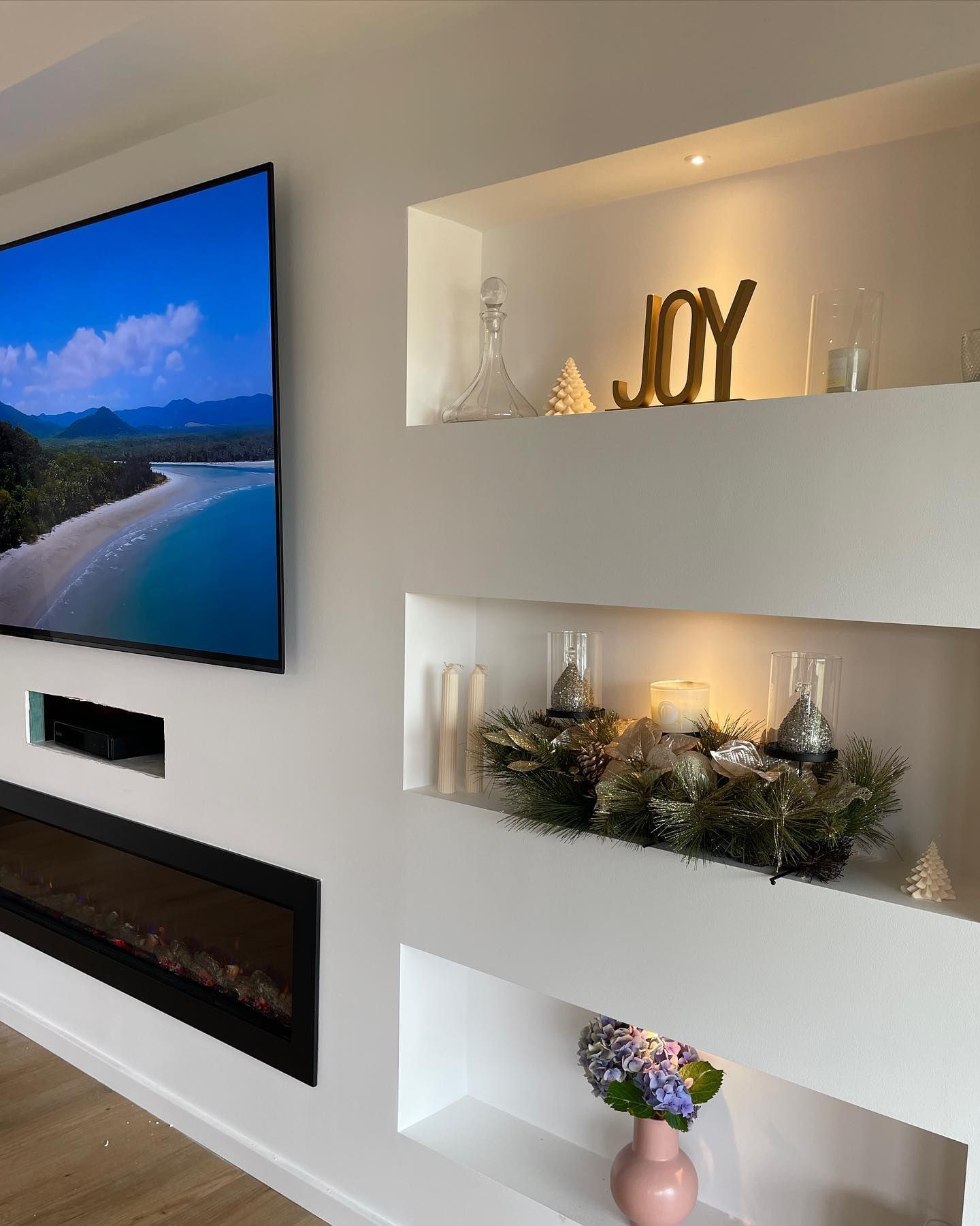 Decorative Lights— TB Electrical & Communications in Kincumber, NSW