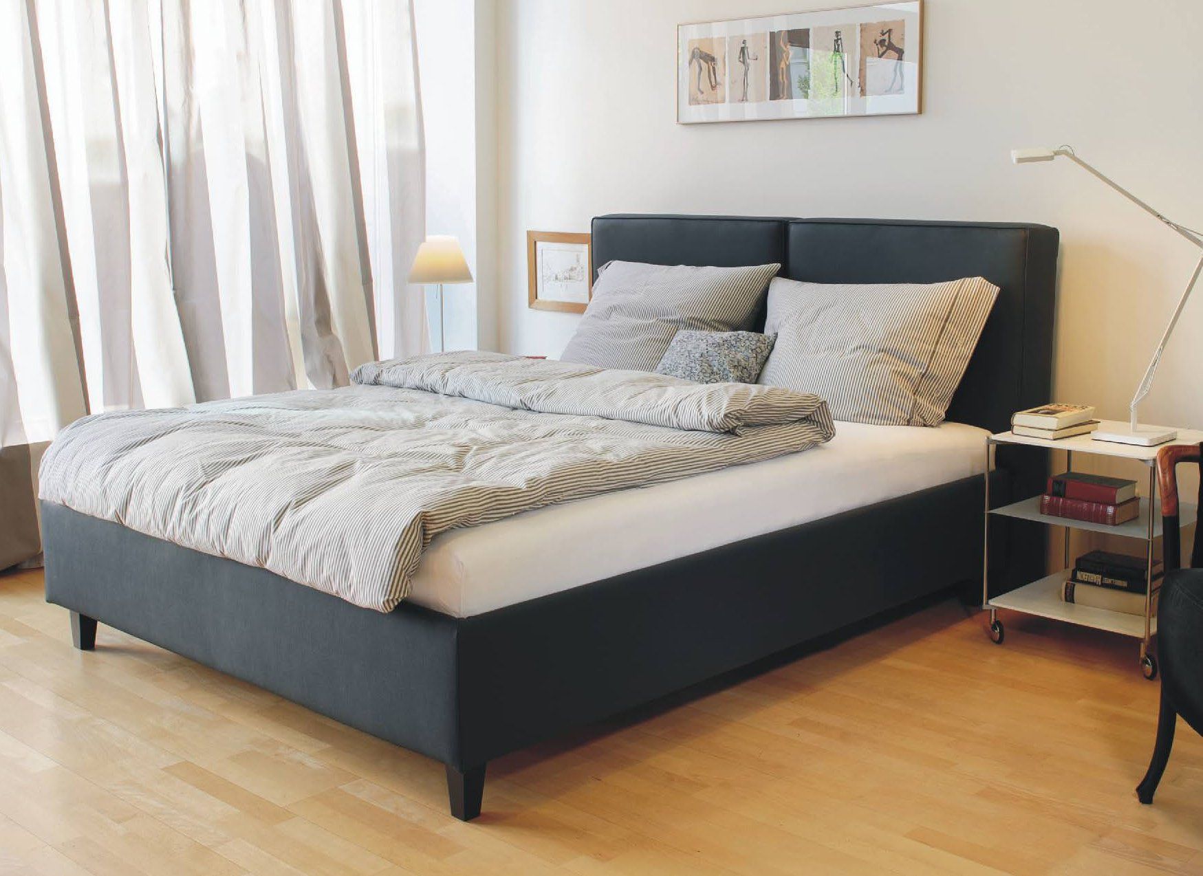 Doppelbett grau