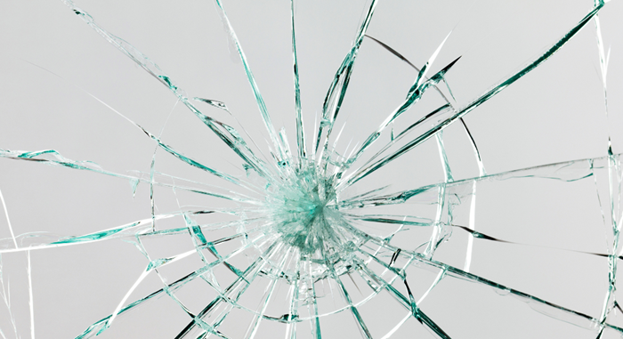 How to repair cracked glass Allnite Glass Clarksville