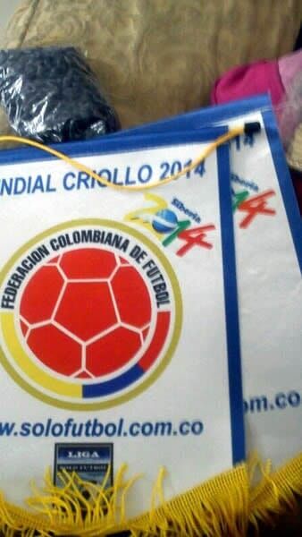 Dos banderas para la federación colombiana de fútbol