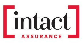 Logo Intact Assurance : texte noir « intact » avec parenthèse rouge, « ASSURANCE » en dessous.