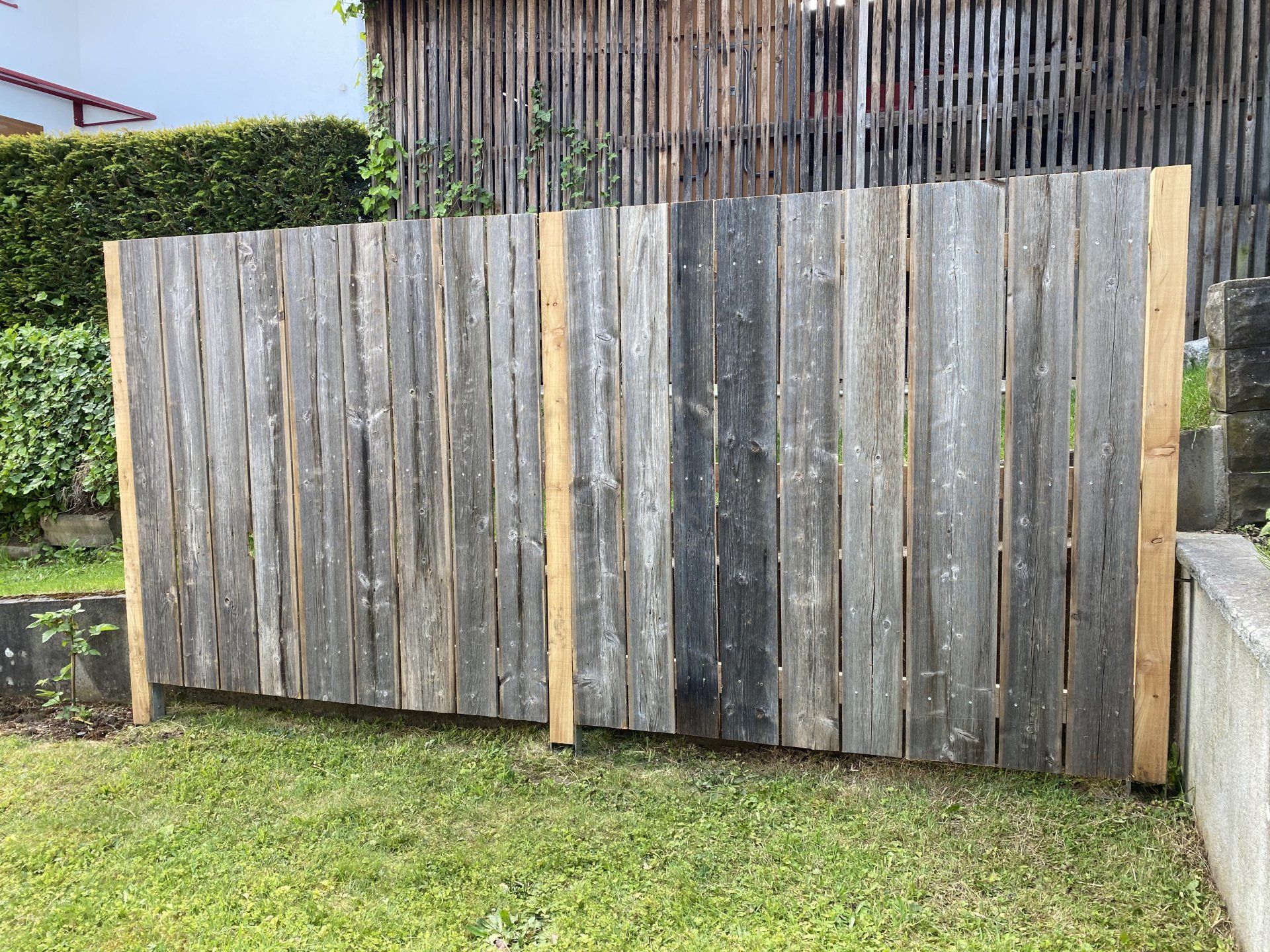 Gartenbau und Gartengestaltung Sichtschutzwand