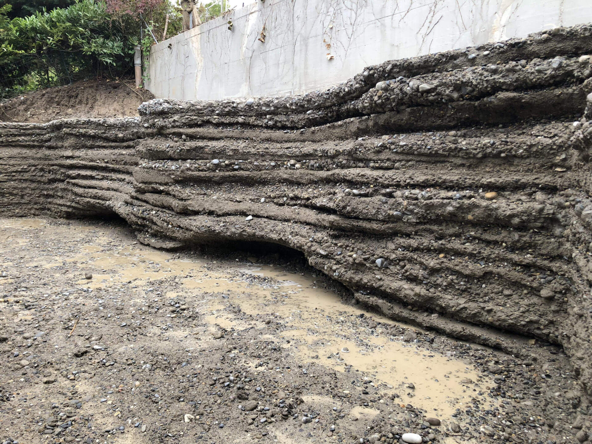 Gartenbau und Gartengestaltung Trasskalkmauer