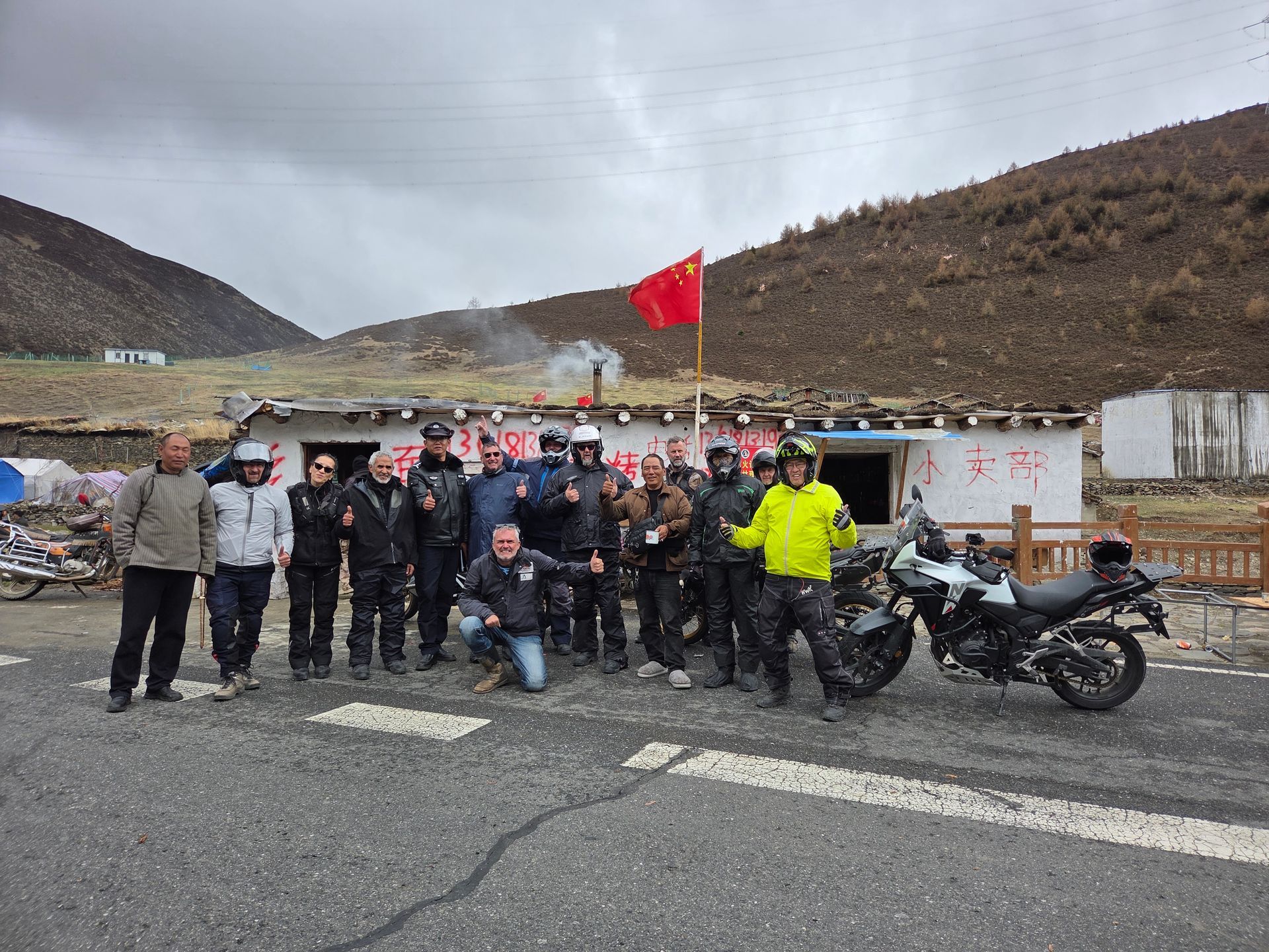 Bike Tour Asia Shangri-La – Daocheng (Tibet)