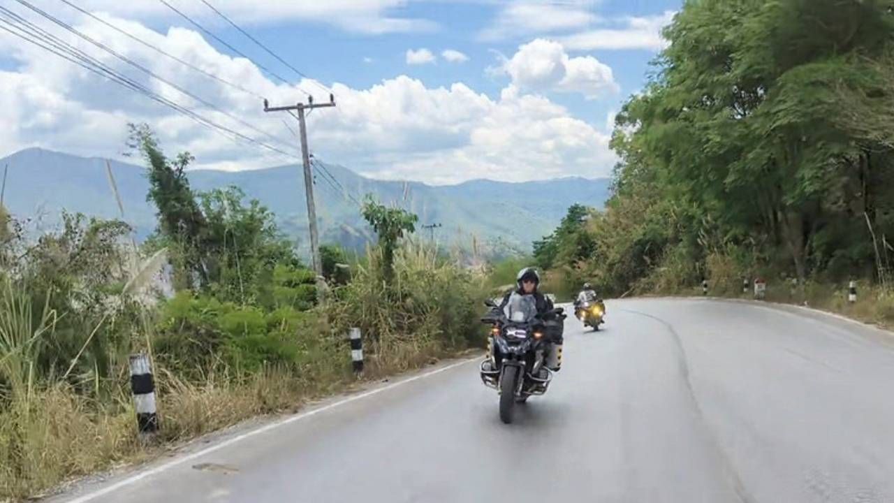 Bike tour asia -ride through laos