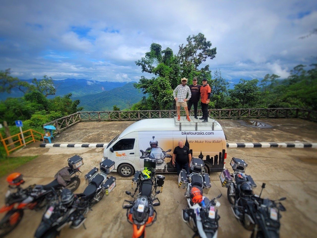 motorcycle tour thailand