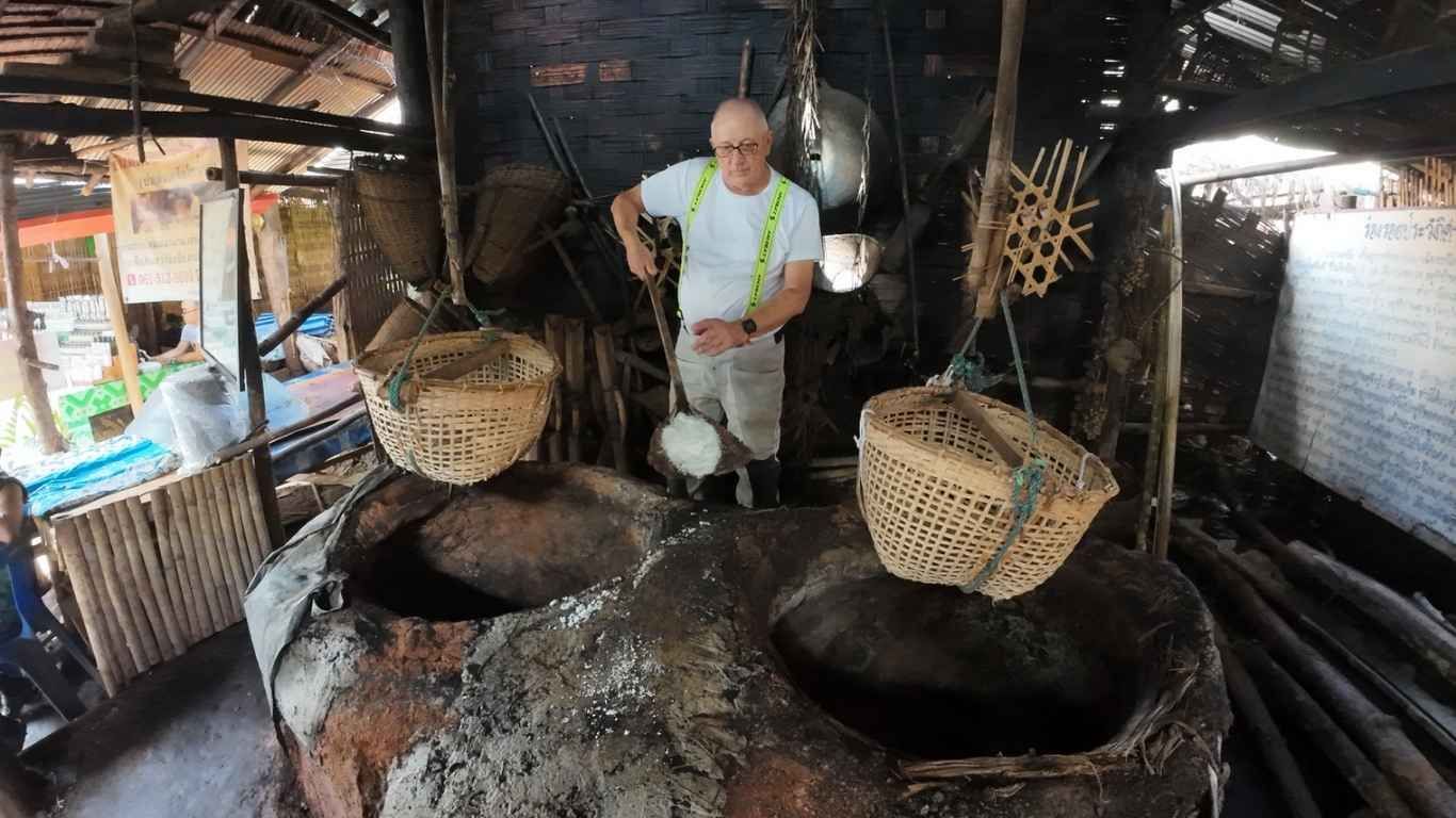 Salt well - Bo Kluea in nan
