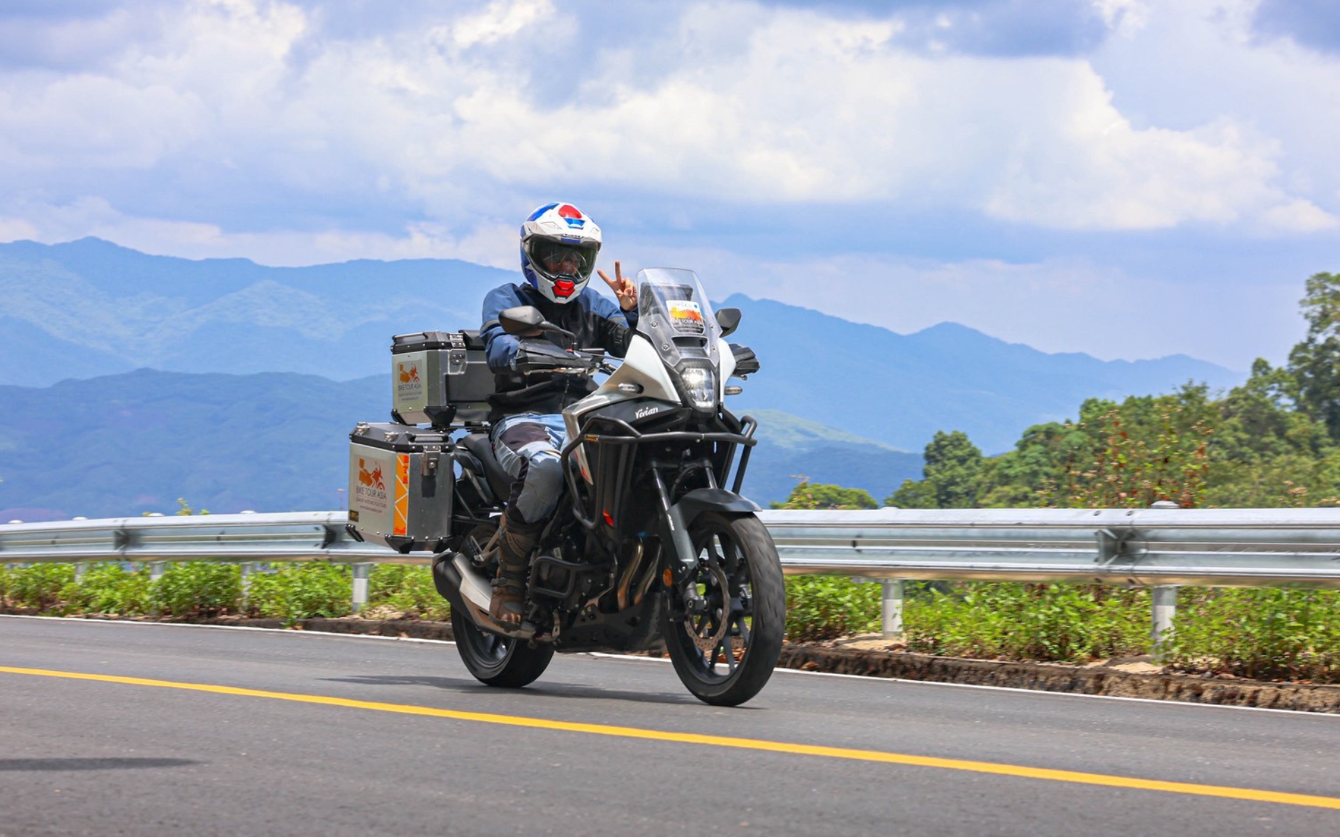 10 Reasons to Ride Northern Thailand During the Green Season