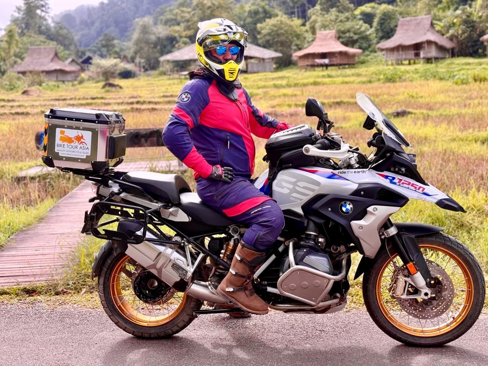 Bike Tour Asia bike photo
